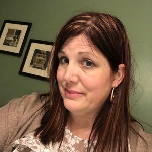 Meet your Posher, Joy